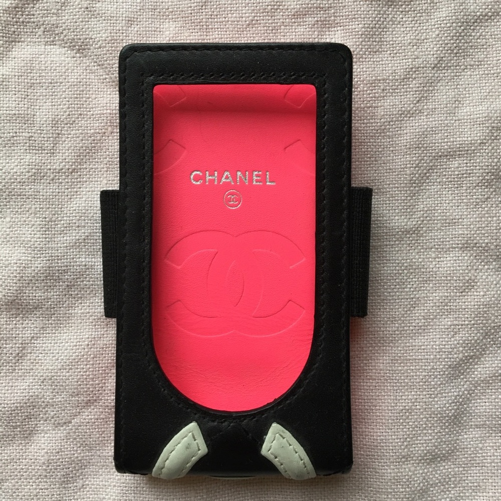 Authentic CHANEL Mini Ligne Cambon iPod Case